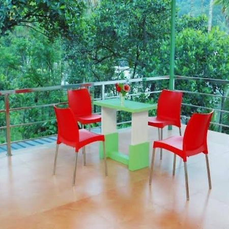 Thekkady Spice Valley Holiday Hotel Exteriér fotografie